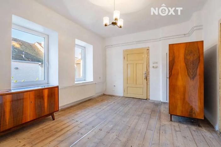 Prodej rodinného domu, Lišov, třída 5. května, 160 m2