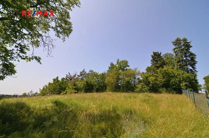 Prodej pozemku pro bydlení, Praha - Lochkov, Na dražkách, 1550 m2