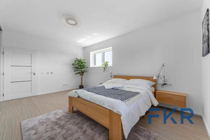 Prodej rodinného domu, Kolová, 205 m2