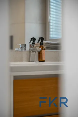 Prodej bytu 4+kk, Praha - Libeň, Zenklova, 97 m2