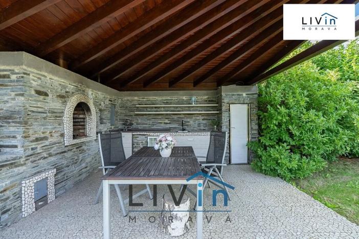 Prodej rodinného domu, Šternberk, Vinný vrch, 300 m2