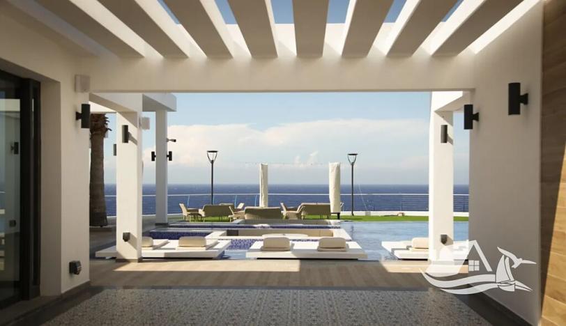 Prodej bytu 1+1, Agios Amvrosios Keryneias, Kypr, 58 m2