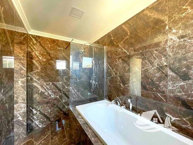 Prodej bytu 4+kk, Budva, Černá Hora, 1147 m2