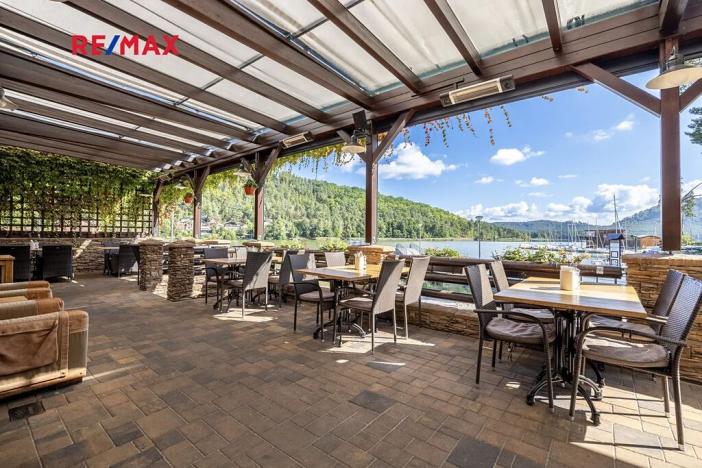 Prodej restaurace, Doksy, Přístavní, 174 m2