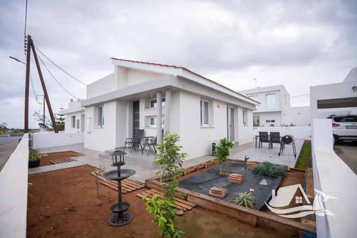 Prodej domu na klíč, Frenaros, Kypr, 105 m2