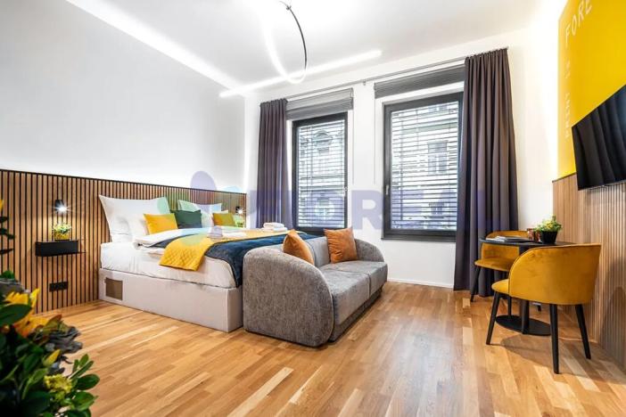 Prodej bytu 1+kk, Praha - Smíchov, Grafická, 35 m2