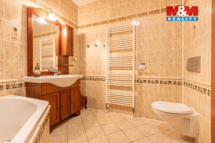 Prodej rodinného domu, Louny, Dalimilova, 378 m2