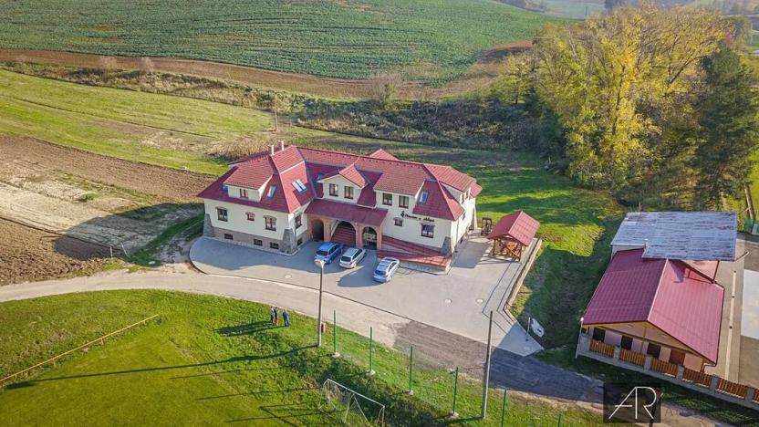 Prodej ubytování, Hovorany, 885 m2