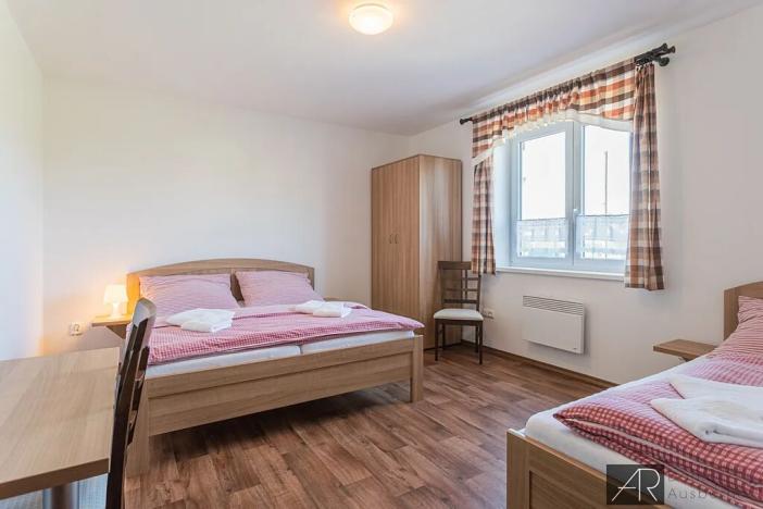 Prodej ubytování, Hovorany, 885 m2