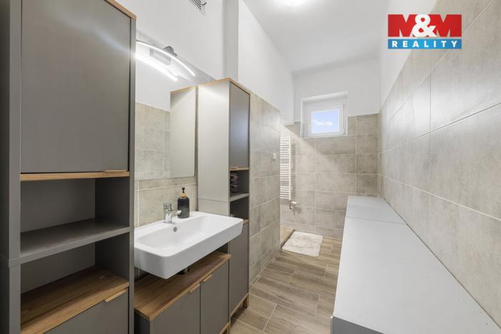 Prodej rodinného domu, Ústí nad Labem - Střekov, Jeseninova, 275 m2