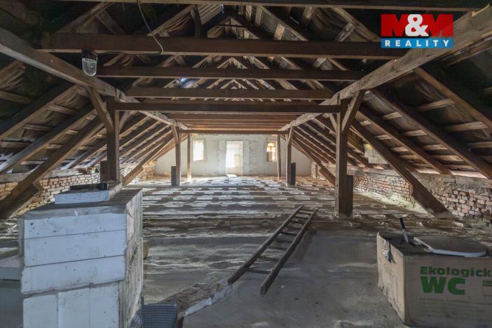 Prodej obchodního prostoru, Dobrá, 300 m2