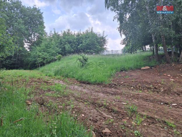 Prodej pozemku pro bydlení, Třebařov, 2559 m2