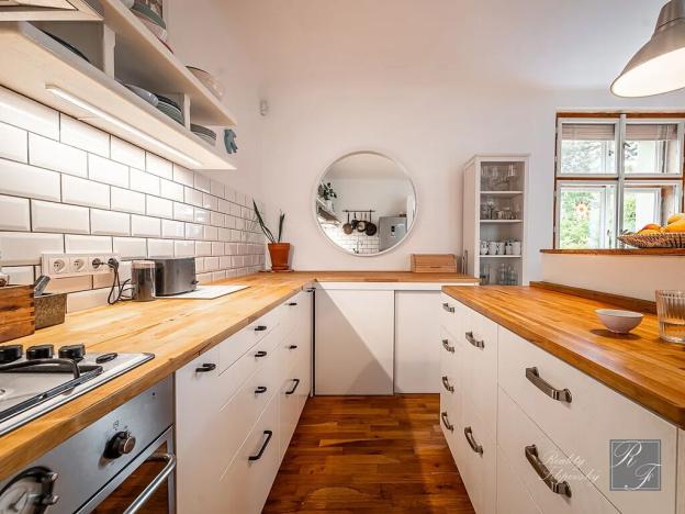 Prodej rodinného domu, Praha - Kobylisy, Klecanská, 161 m2