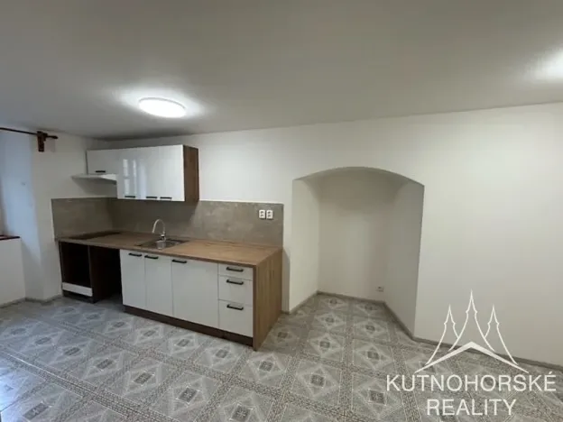 Pronájem bytu 2+kk, Kutná Hora, Husova, 49 m2