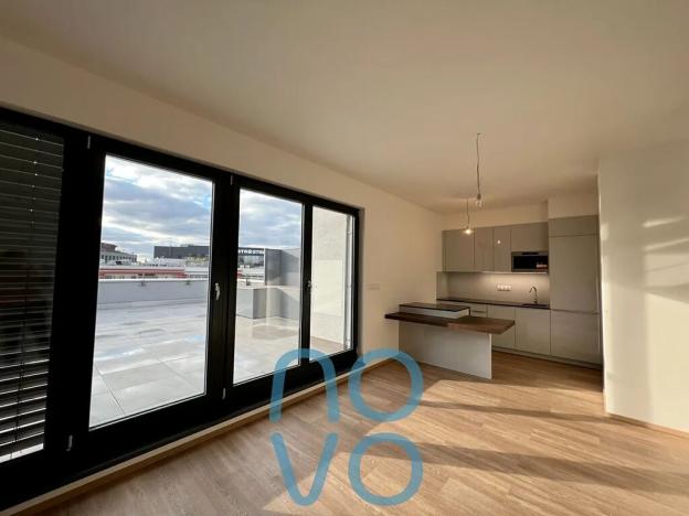 Pronájem bytu 1+kk, Praha - Libeň, Vojenova, 38 m2