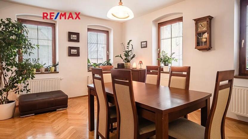 Prodej rodinného domu, Cvikov, Komenského, 298 m2