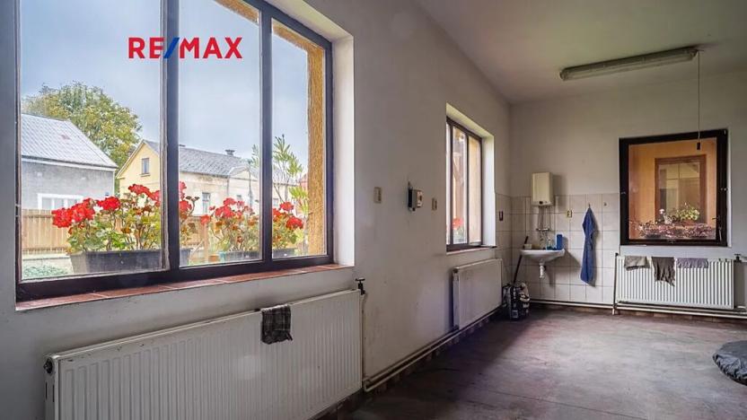 Prodej rodinného domu, Cvikov, Komenského, 298 m2