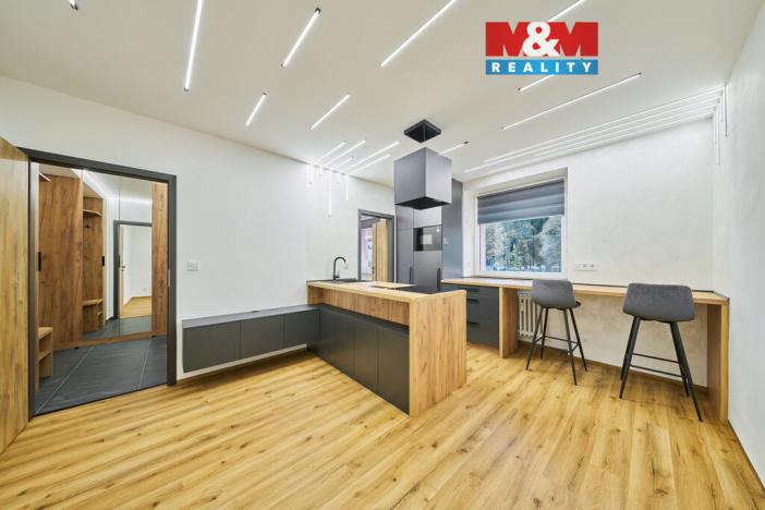 Pronájem bytu 2+kk, Trutnov - Dolní Předměstí, Úpské nábřeží, 39 m2