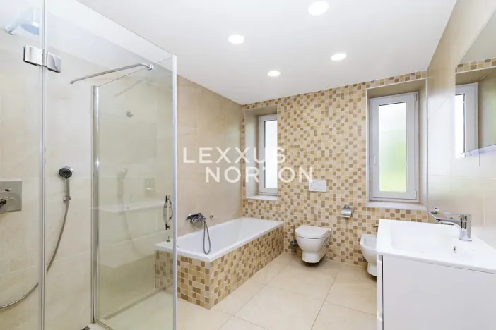 Pronájem rodinného domu, Průhonice, Sadová, 350 m2