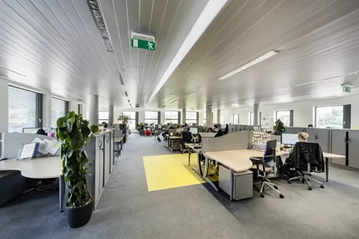 Pronájem kanceláře, Praha - Smíchov, Nádražní, 539 m2