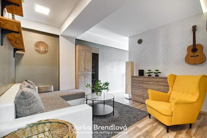 Prodej bytu 2+1, Ostrava, Na Jízdárně, 52 m2