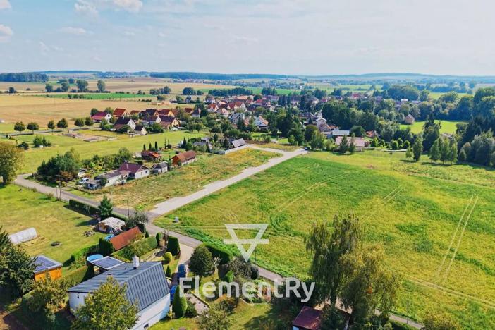 Prodej pozemku pro bydlení, Mokrovousy, 712 m2