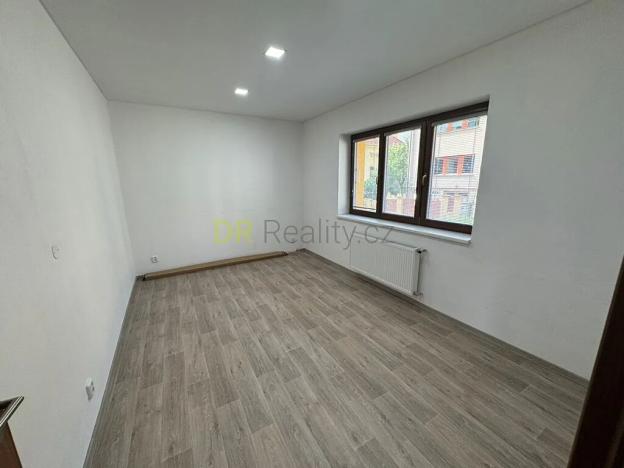 Pronájem bytu 2+1, Brno, Škrochova, 52 m2