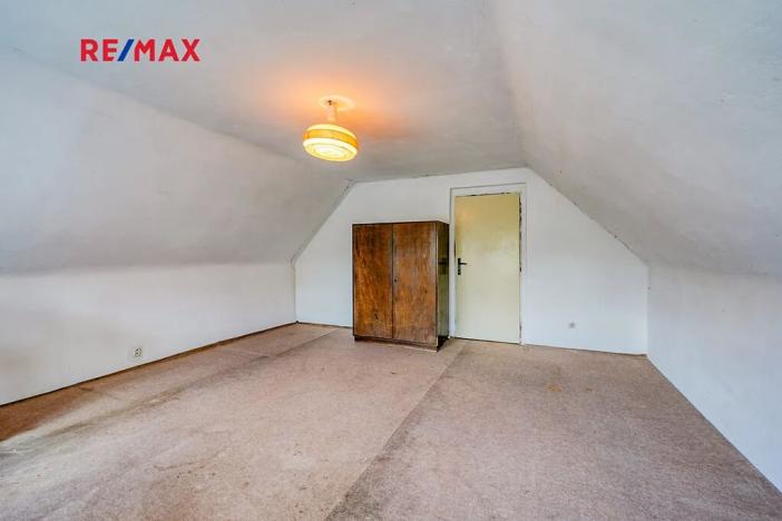 Prodej rodinného domu, Vrčeň, 437 m2