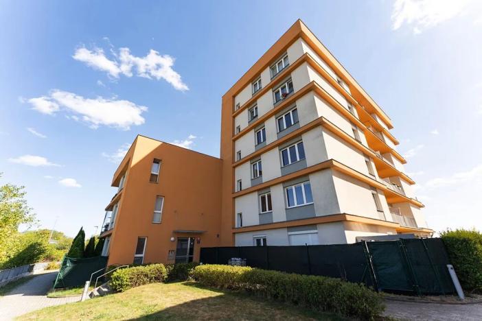 Prodej bytu 1+kk, Praha - Stodůlky, Na Výrovně, 39 m2