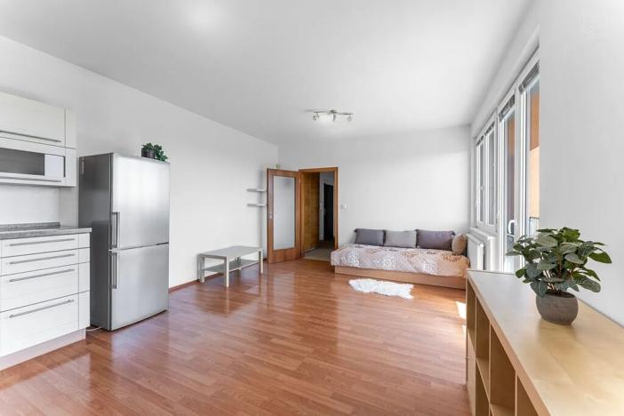 Prodej bytu 1+kk, Praha - Stodůlky, Na Výrovně, 39 m2