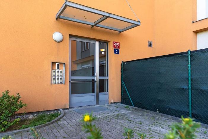 Prodej bytu 1+kk, Praha - Stodůlky, Na Výrovně, 39 m2