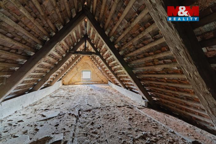 Prodej zemědělské usedlosti, Lipová - Dolní Lipina, 818 m2