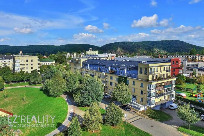 Prodej bytu 4+kk, Praha - Zbraslav, Jaromíra Vejvody, 149 m2