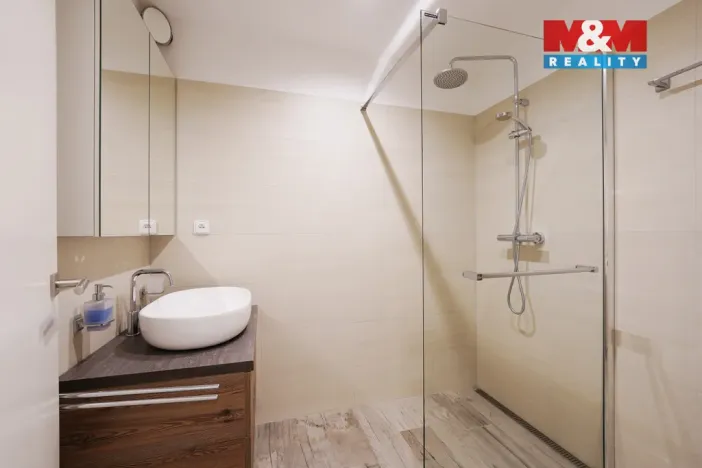 Prodej rodinného domu, Plzeň - Radobyčice, Řadová, 139 m2