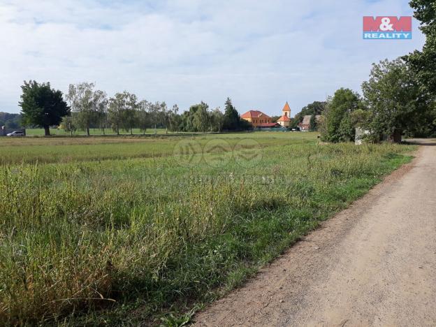 Prodej pozemku pro bydlení, Černěves, 860 m2