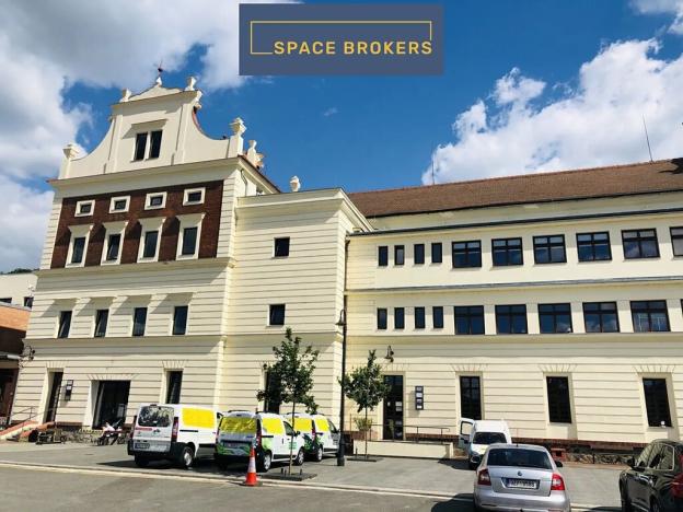 Pronájem kanceláře, Praha, Údolní, 700 m2