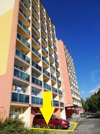 Pronájem bytu 1+1, Liberec, Nad Školou, 34 m2