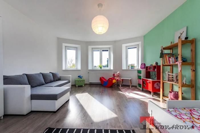 Prodej rodinného domu, Ledčice, 185 m2