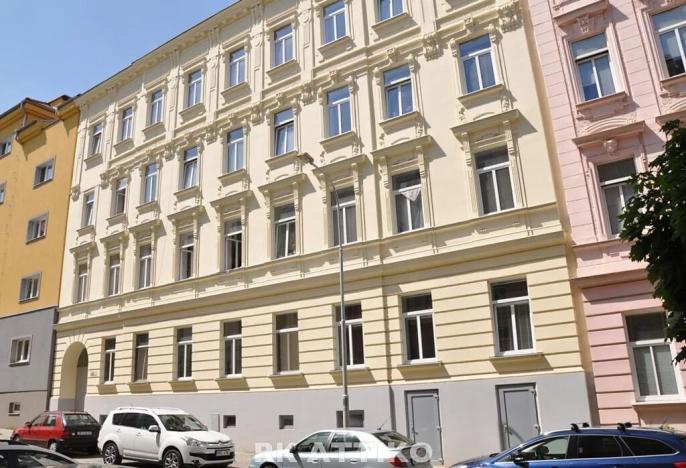 Pronájem atypického bytu, Brno, Ptašínského, 53 m2
