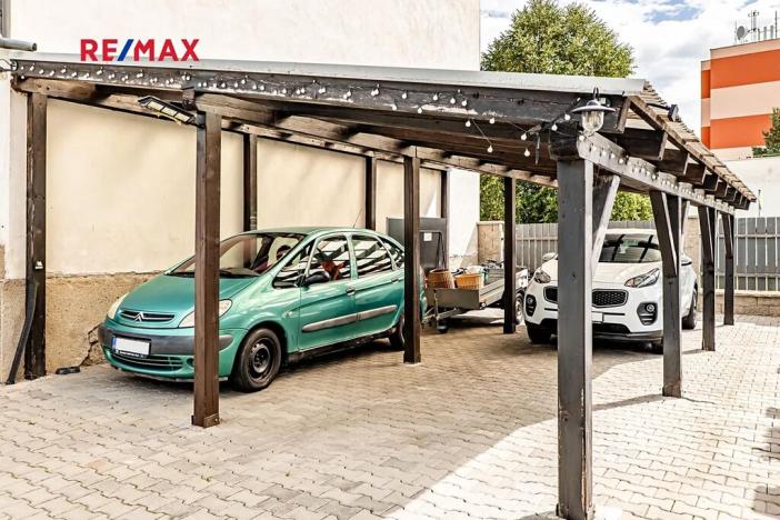 Prodej rodinného domu, České Velenice, Komenského, 247 m2