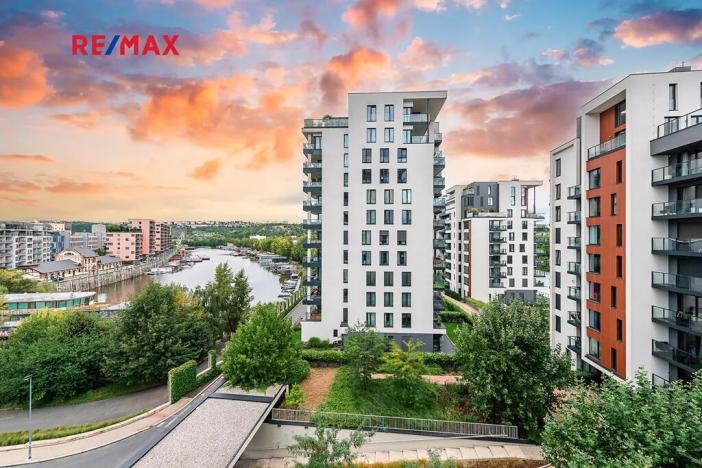 Prodej bytu 3+kk, Praha - Holešovice, Sanderova, 104 m2