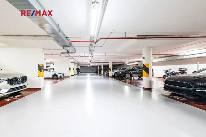 Prodej bytu 3+kk, Praha - Holešovice, Sanderova, 104 m2