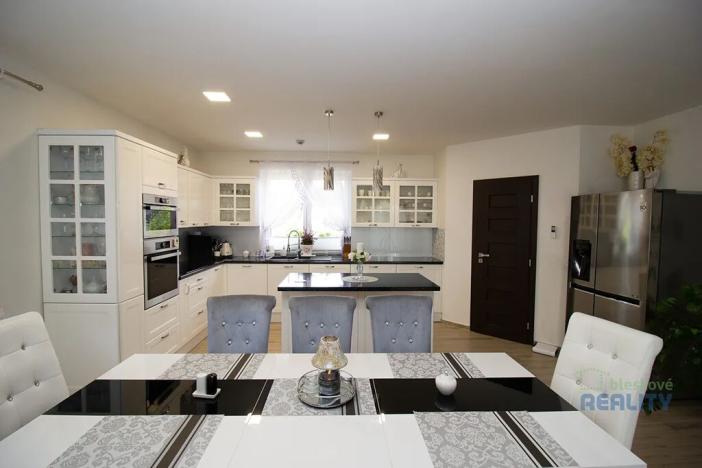 Prodej rodinného domu, Horoušany, Sportovní, 163 m2