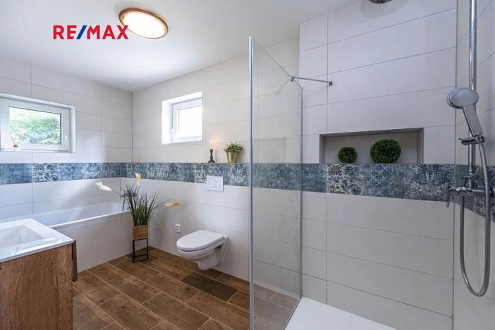 Prodej rodinného domu, Mnichovice, Myšlínská, 202 m2