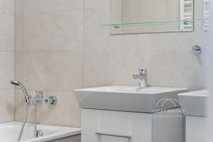 Pronájem bytu 2+kk, Praha - Chodov, Líbalova, 45 m2