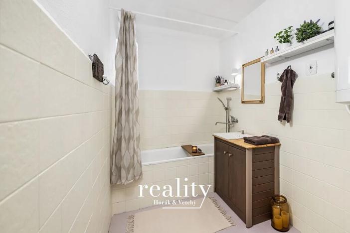 Prodej chalupy, Štítary, 202 m2