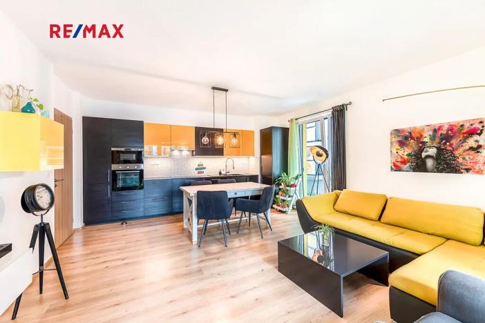 Prodej bytu 3+kk, Praha - Malešice, Počernická, 83 m2