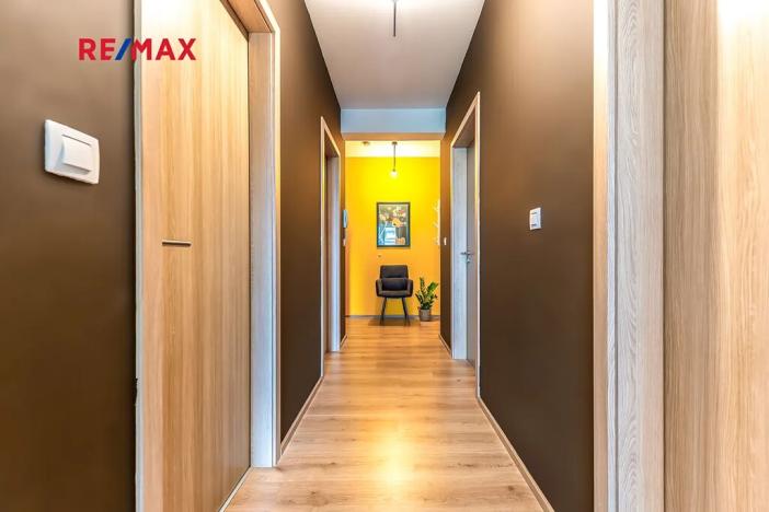 Prodej bytu 3+kk, Praha - Malešice, Počernická, 83 m2