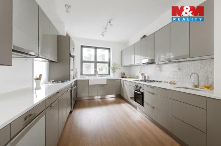 Prodej rodinného domu, Kostelec nad Labem, Přemyslova, 186 m2