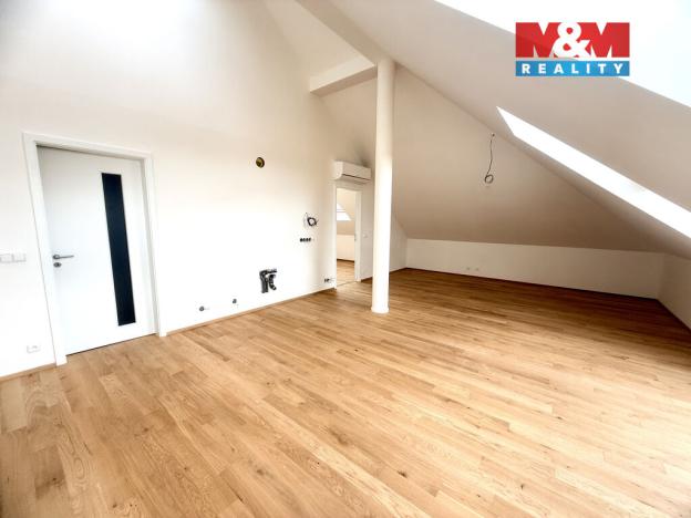 Prodej bytu 2+kk, Praha - Libeň, Střížkovská, 68 m2